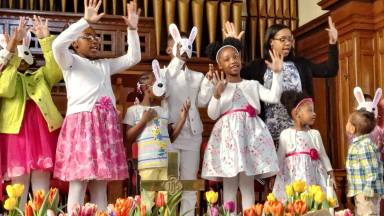 Easter Sunday Tashon and Kids (1)